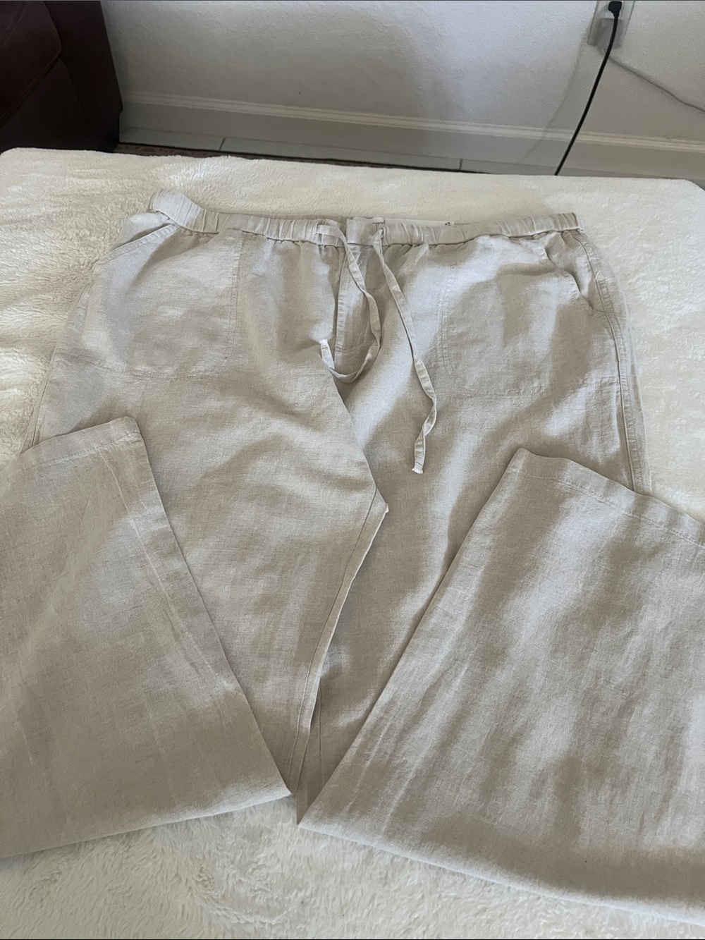 NWT (Liz Claiborne)Cream Linen Blend Drawstring Waist
Wide Leg Pants Size XL - Picture 8 of 17